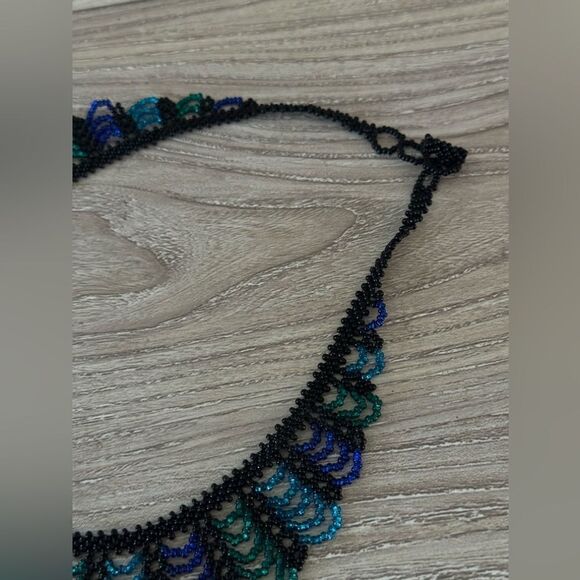 Handmade crystal beaded cocktail necklace - Picture 3 of 5